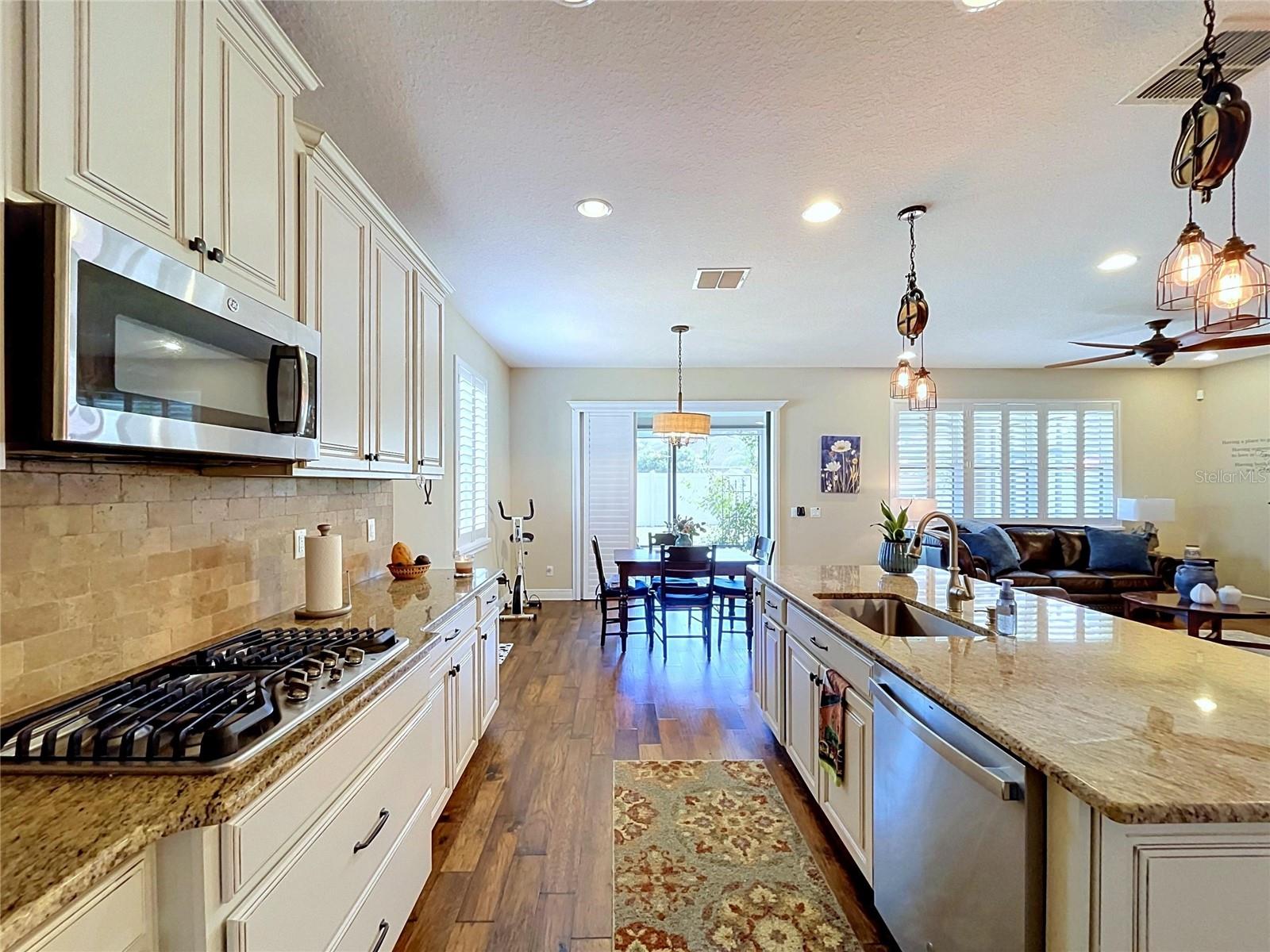 8144 SEQUESTER LOOP, Land O Lakes, FL 34637