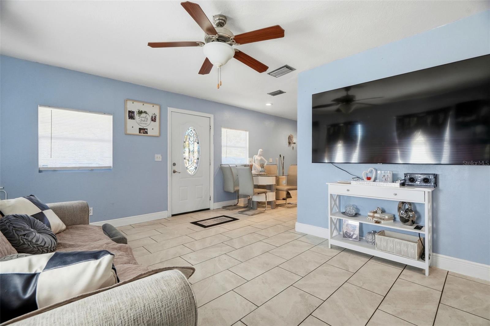 6820 LARMON STREET, Tampa, FL 33634