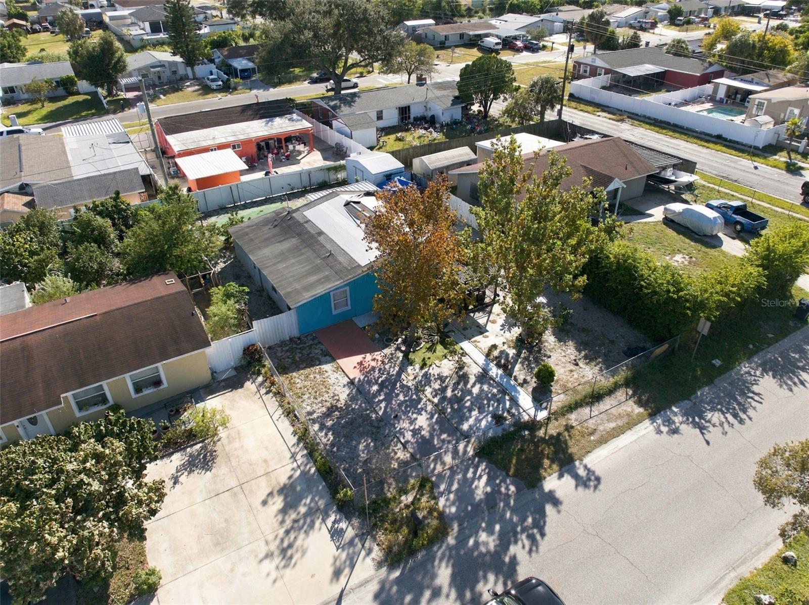 6820 LARMON STREET, Tampa, FL 33634