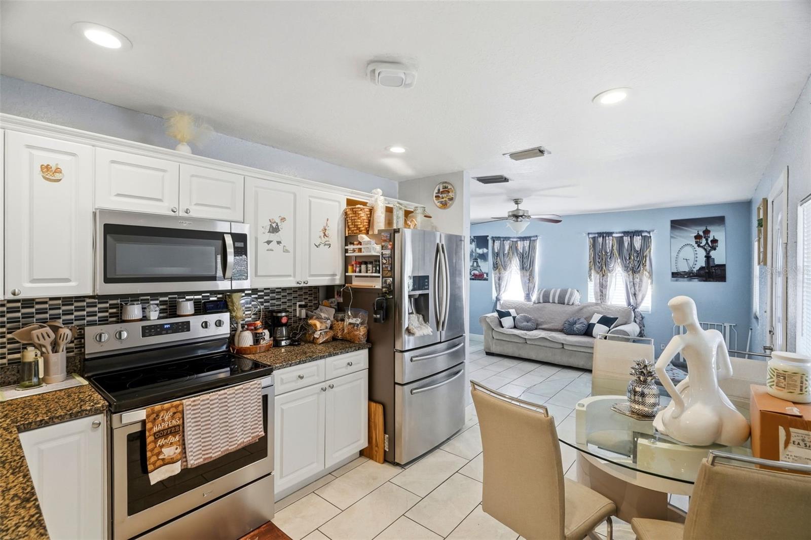 6820 LARMON STREET, Tampa, FL 33634