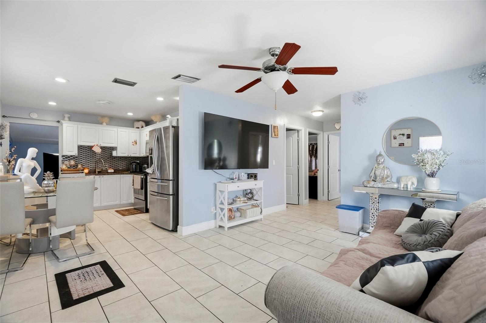 6820 LARMON STREET, Tampa, FL 33634