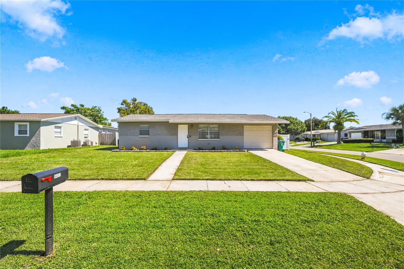 9453 GOLDEN GROVE STREET, Seminole, FL 33772