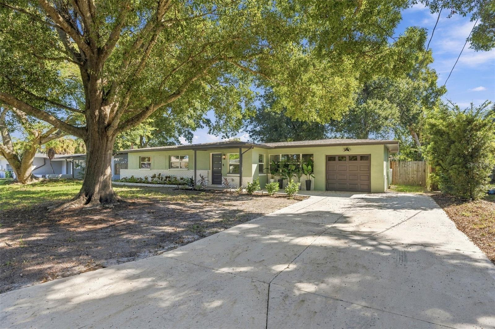 4506 S CAMERON AVENUE, Tampa, FL 33611