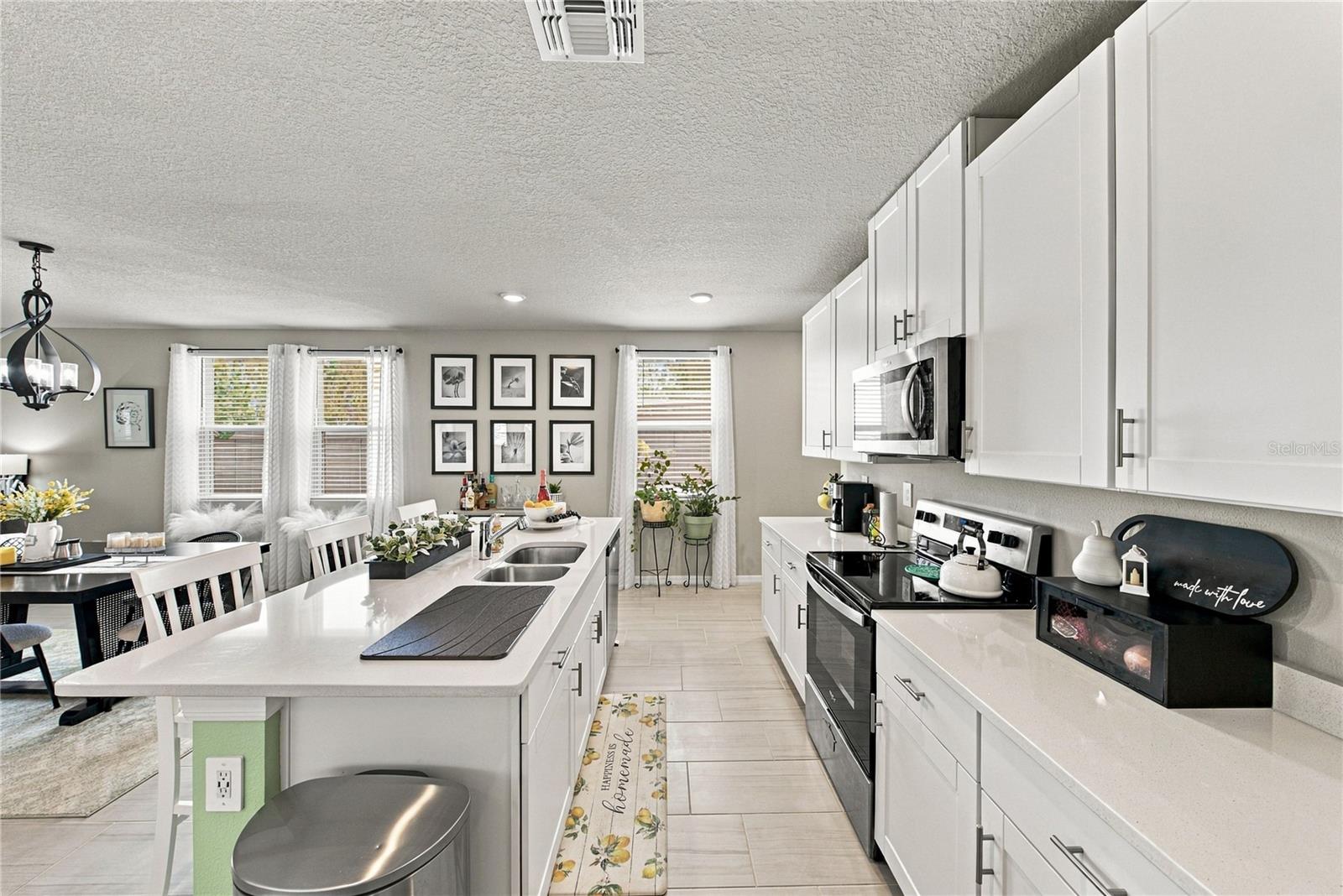 3621 RADIANT MOUNTAIN DRIVE, Plant City, FL 33565