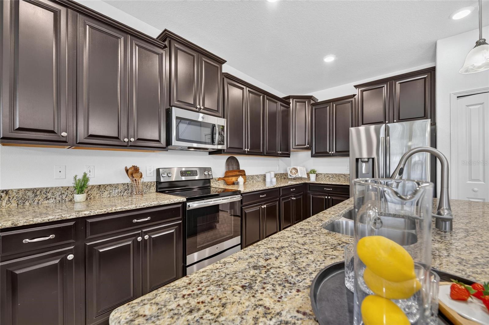 11010 PURPLE MARTIN BOULEVARD, Riverview, FL 33579