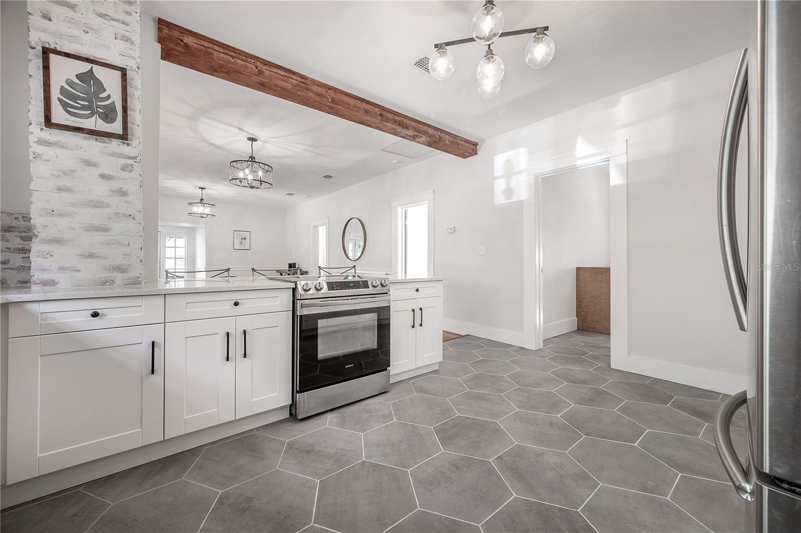 236 W NORTH STREET, #A, Tampa, FL 33604