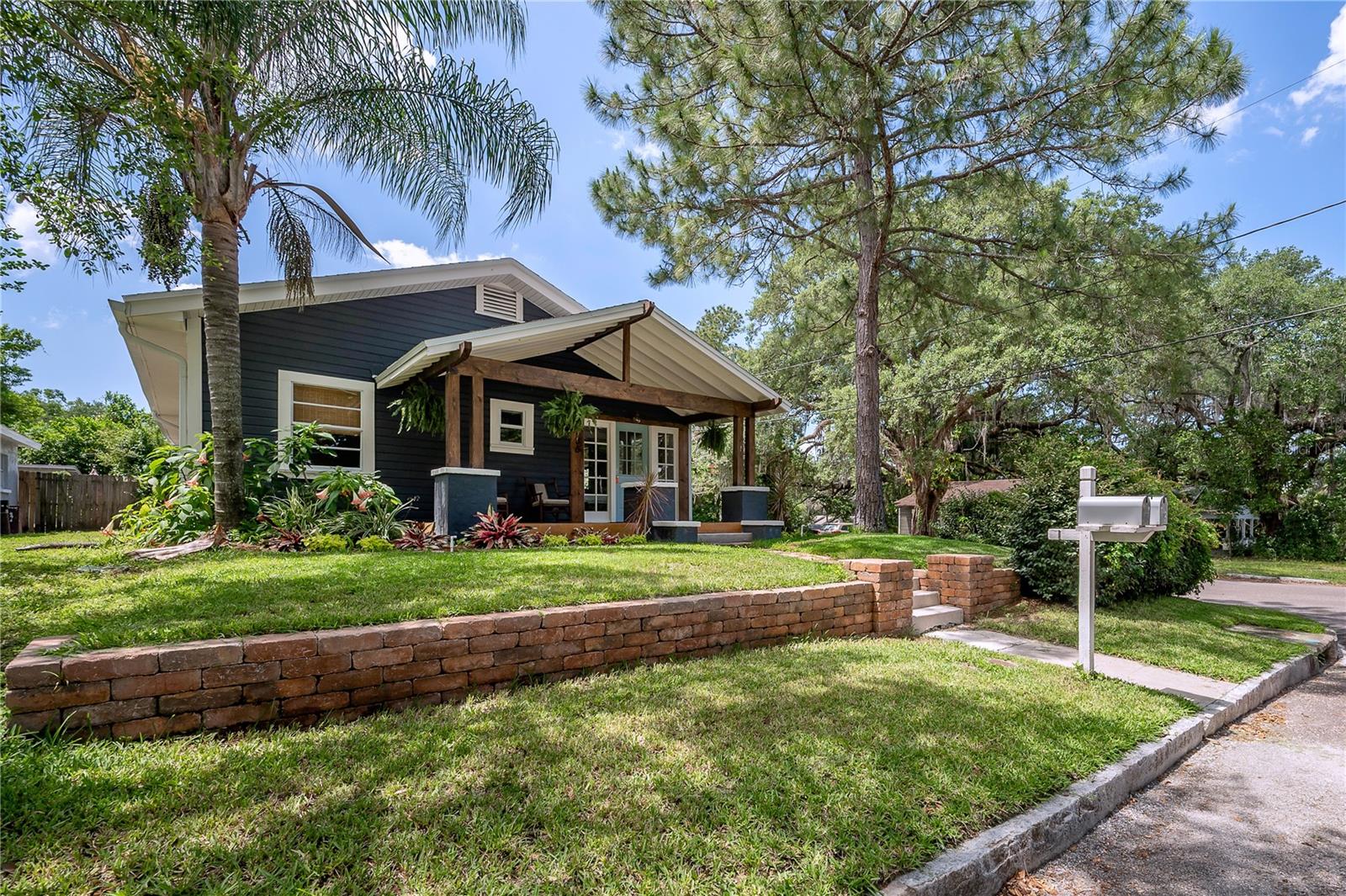 236 W NORTH STREET, #A, Tampa, FL 33604