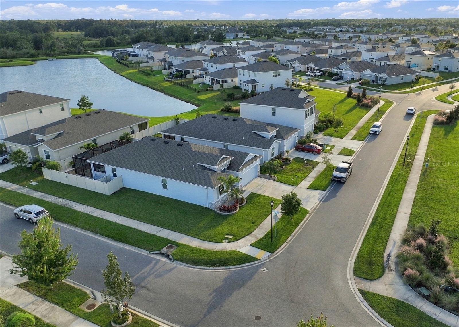 Aerial View Highlighting the Home and Surrounding Neighborhood Aerial View Highlighting the Home and Surrounding Neighborhood