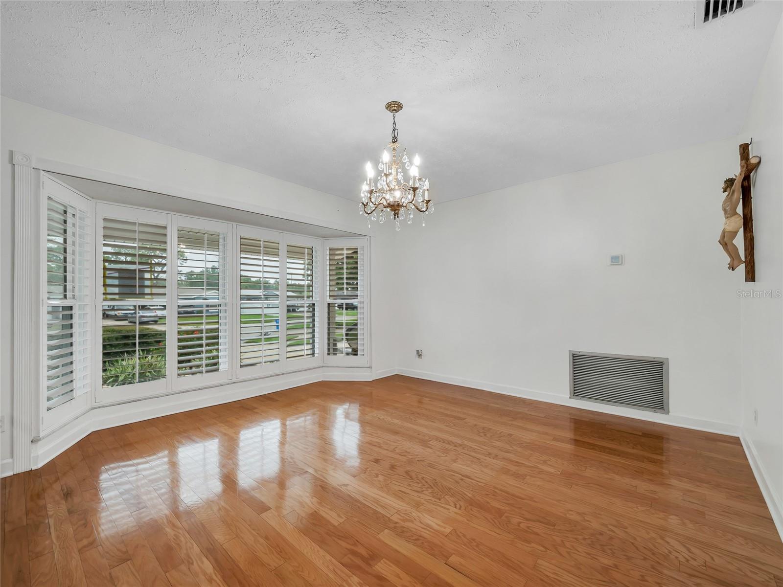 8344 FOUNTAIN AVENUE, Tampa, FL 33615