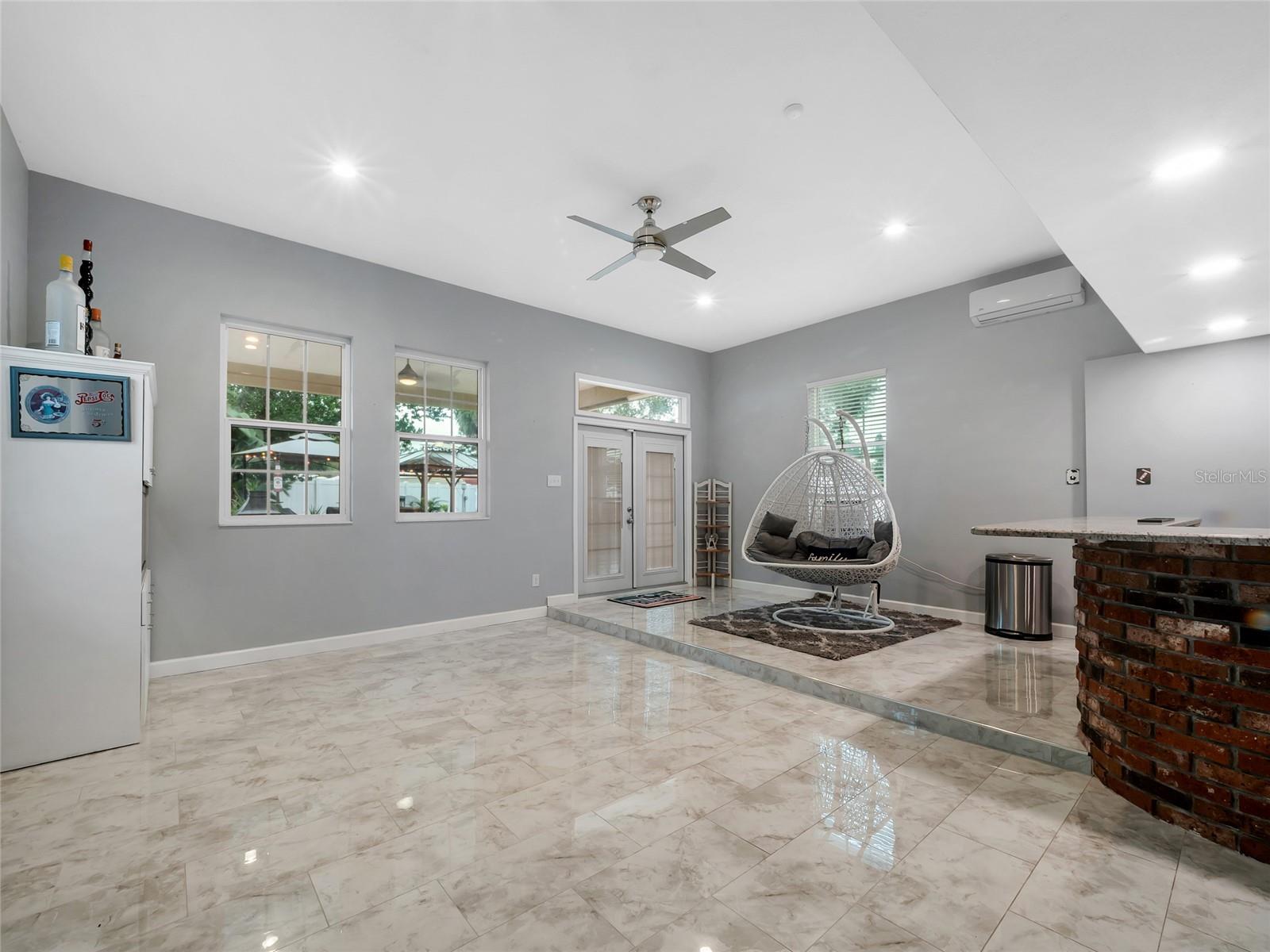 8344 FOUNTAIN AVENUE, Tampa, FL 33615