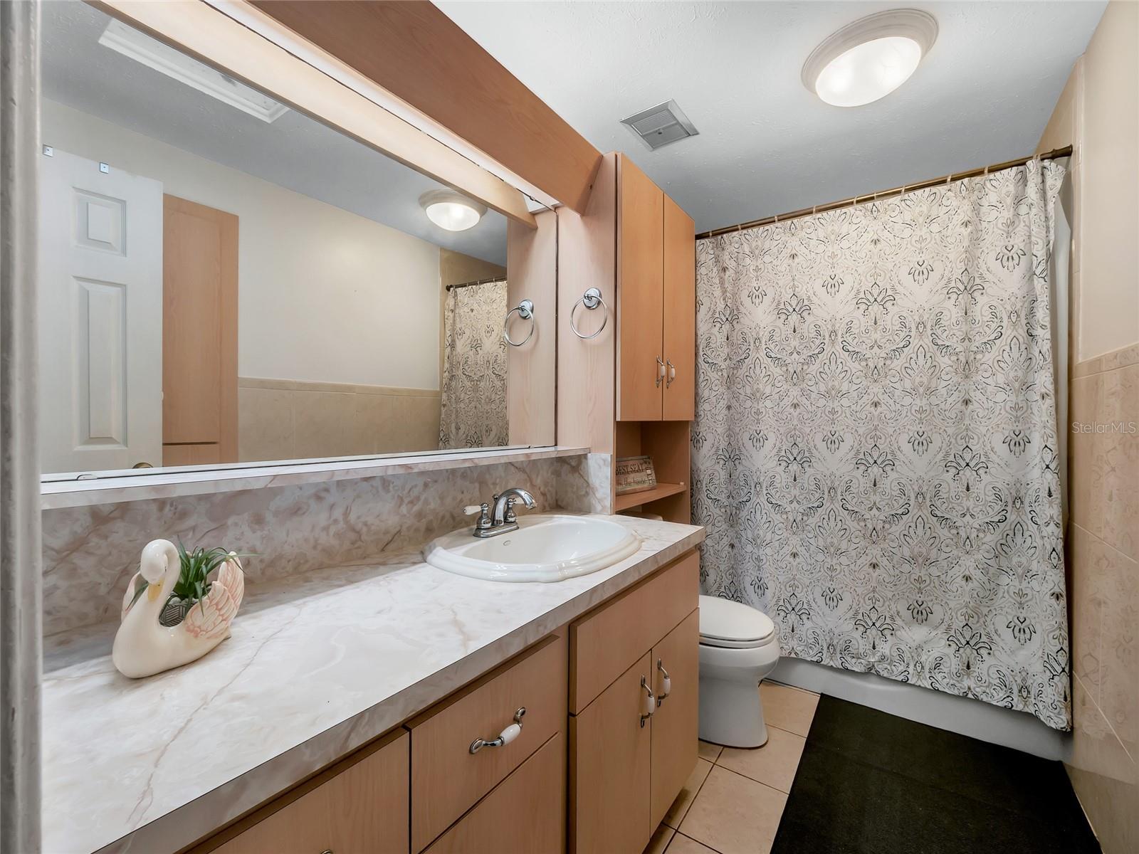 8344 FOUNTAIN AVENUE, Tampa, FL 33615