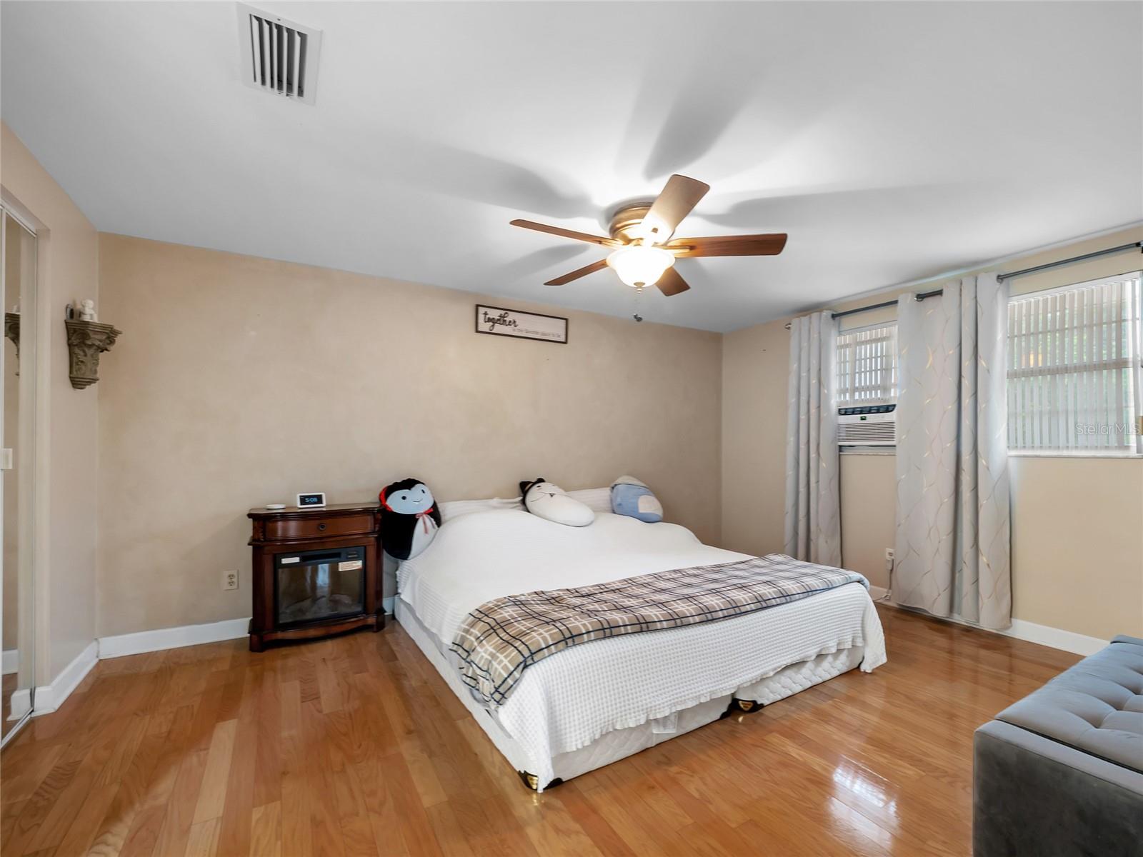 8344 FOUNTAIN AVENUE, Tampa, FL 33615