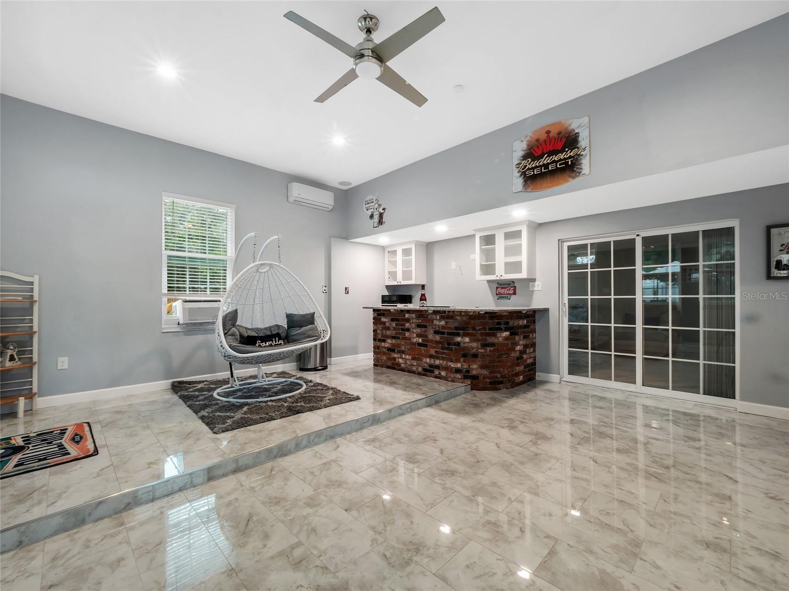 8344 FOUNTAIN AVENUE, Tampa, FL 33615