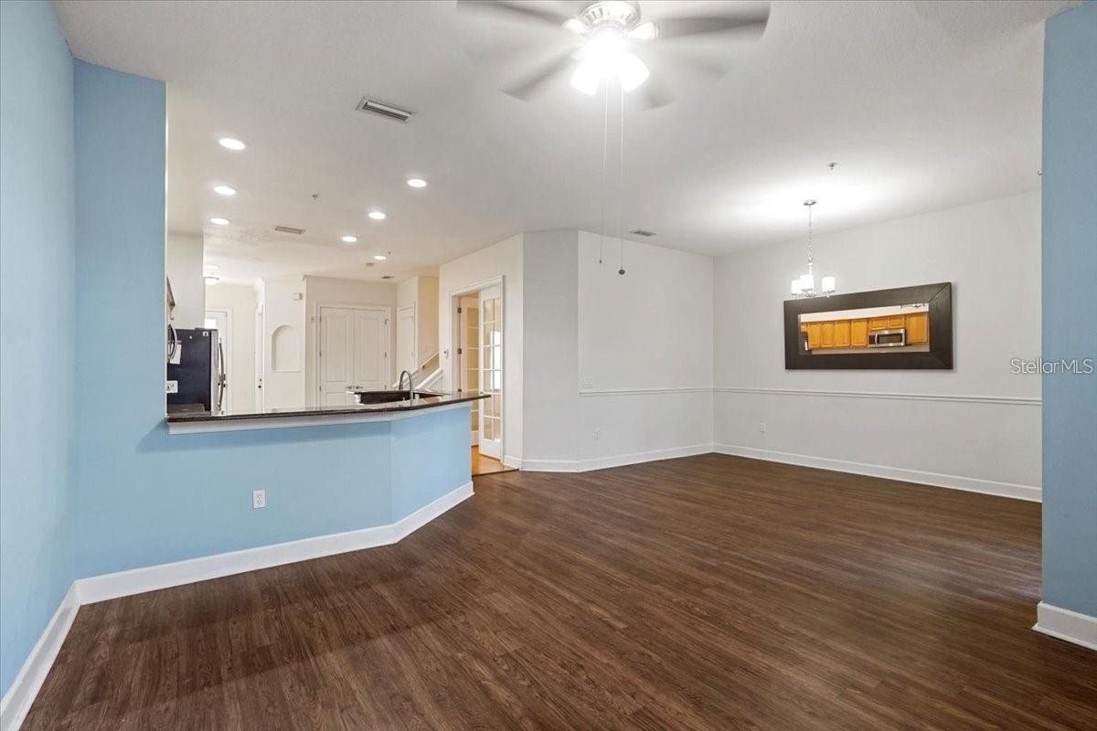 8406 COSTA BLANCA COURT, Temple Terrace, FL 33637