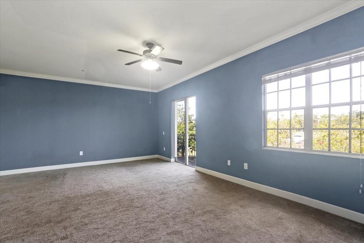 8406 COSTA BLANCA COURT, Temple Terrace, FL 33637