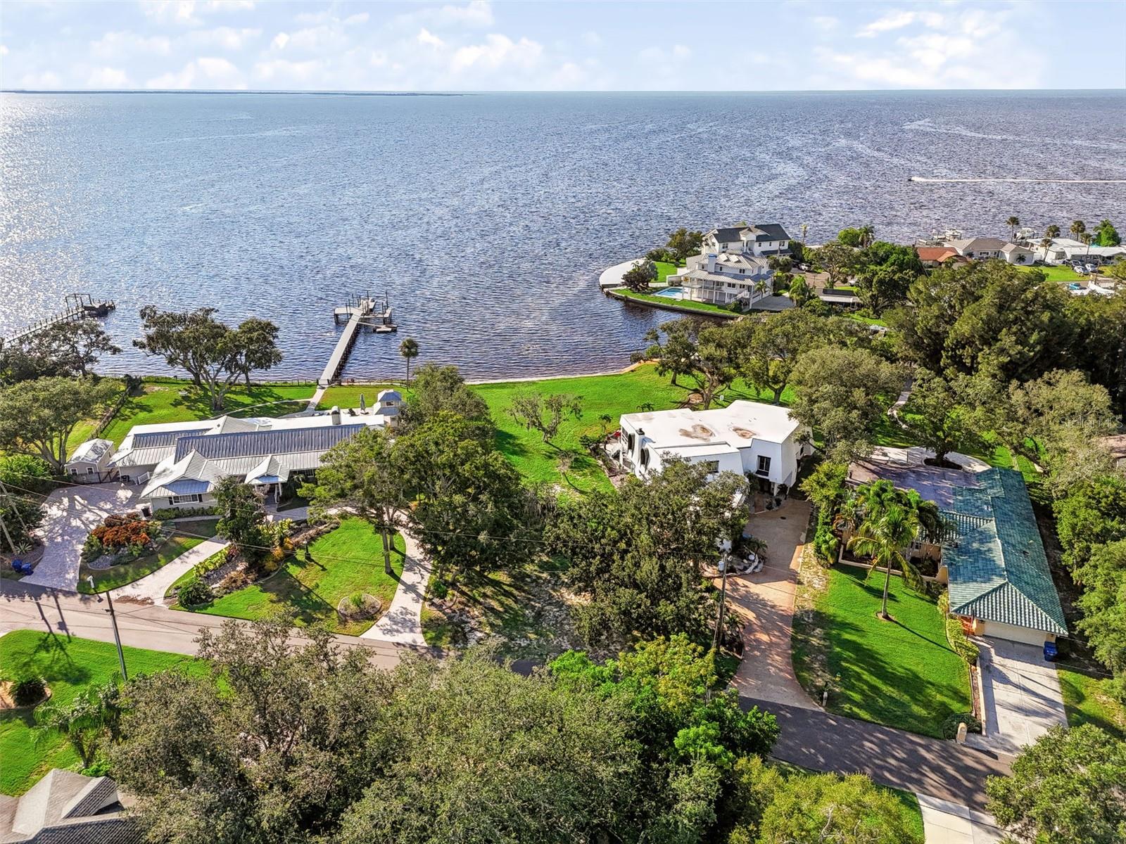 BLUFF BOULEVARD, Holiday, FL 34691