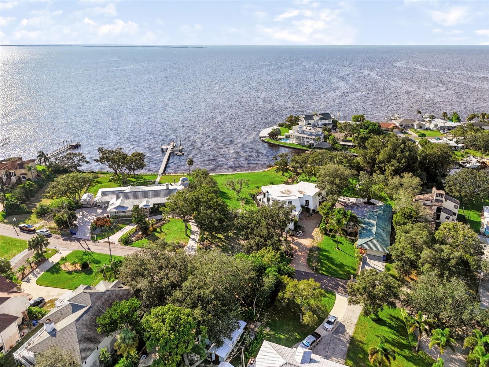 BLUFF BOULEVARD, Holiday, FL 34691