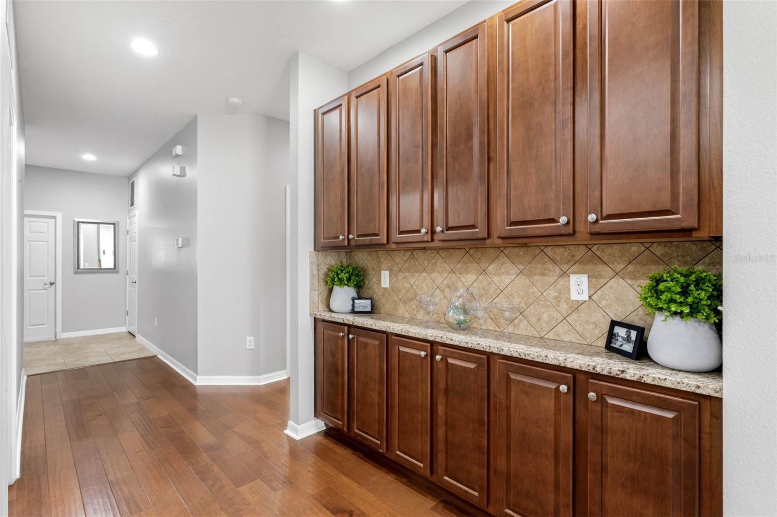 2201 BARRACUDA CT, Holiday, FL 34691