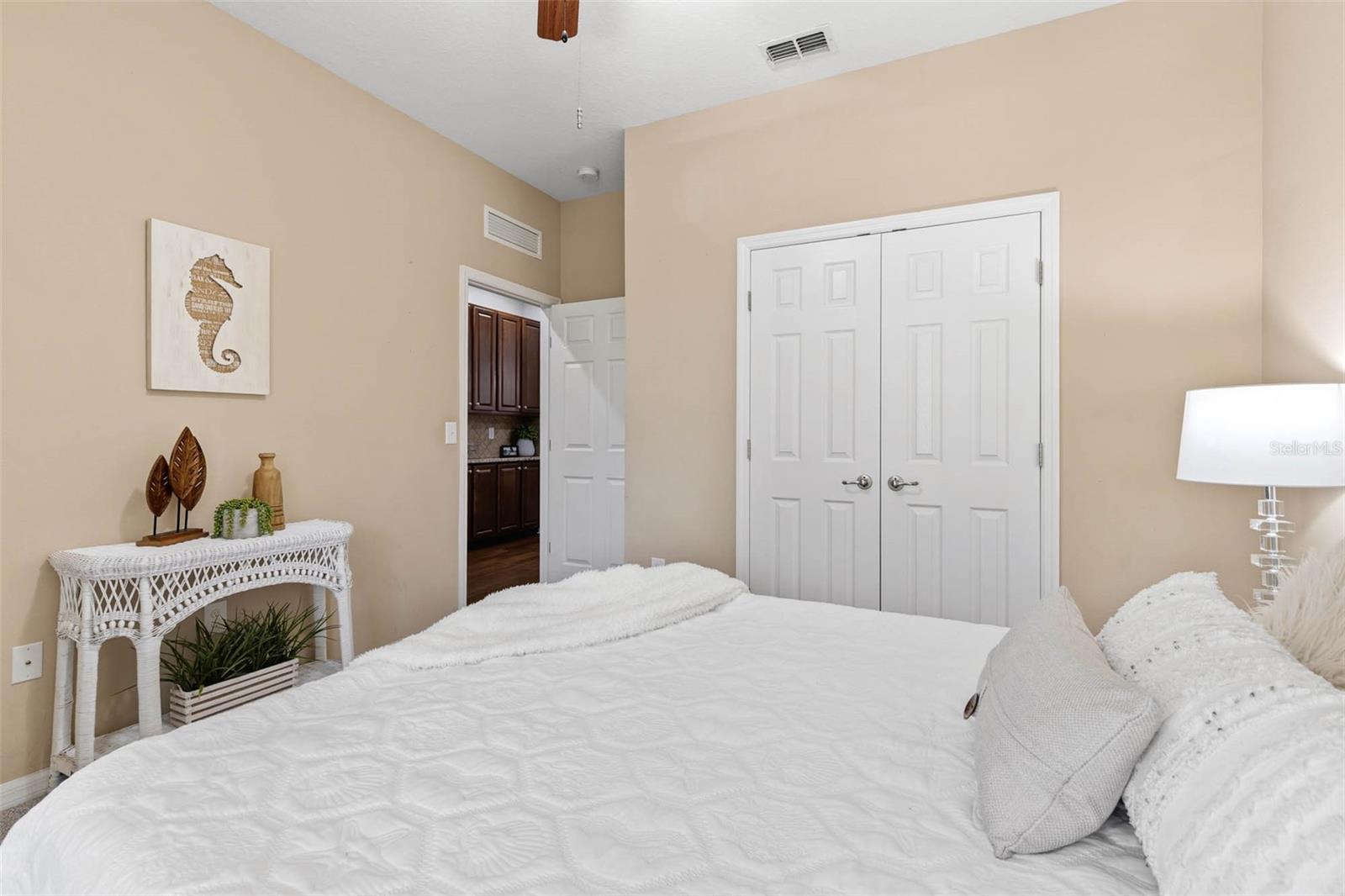2201 BARRACUDA CT, Holiday, FL 34691