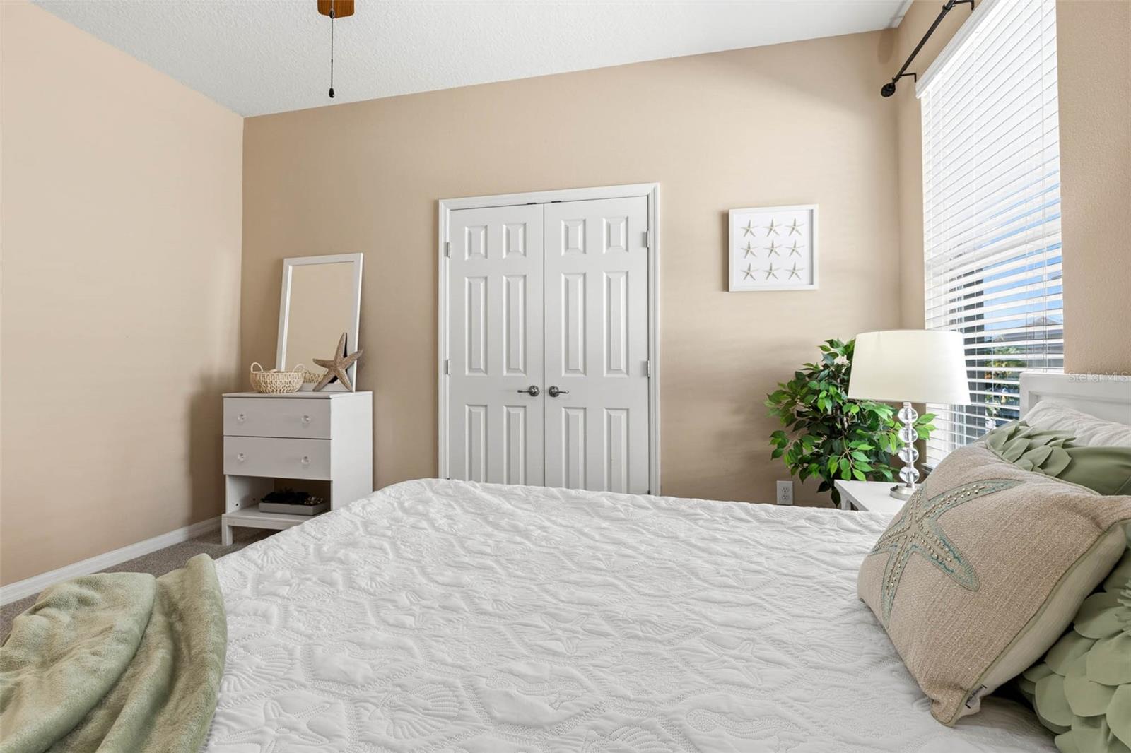 2201 BARRACUDA CT, Holiday, FL 34691