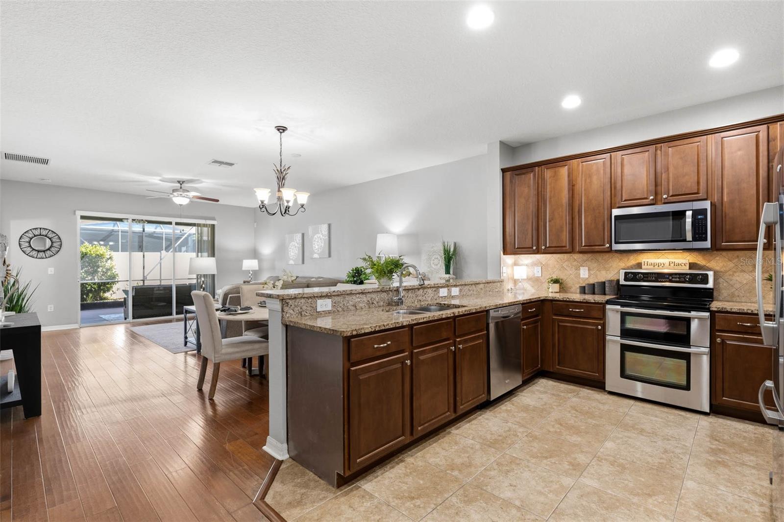 2201 BARRACUDA CT, Holiday, FL 34691