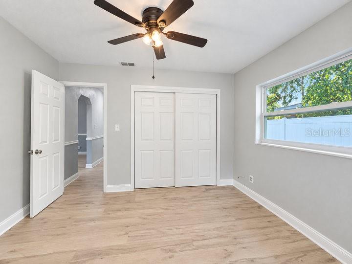 1112 W HIAWATHA STREET, Tampa, FL 33604