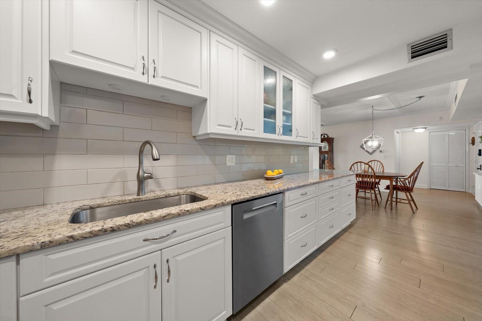 2700 BAYSHORE BOULEVARD, #11404, Dunedin, FL 34698