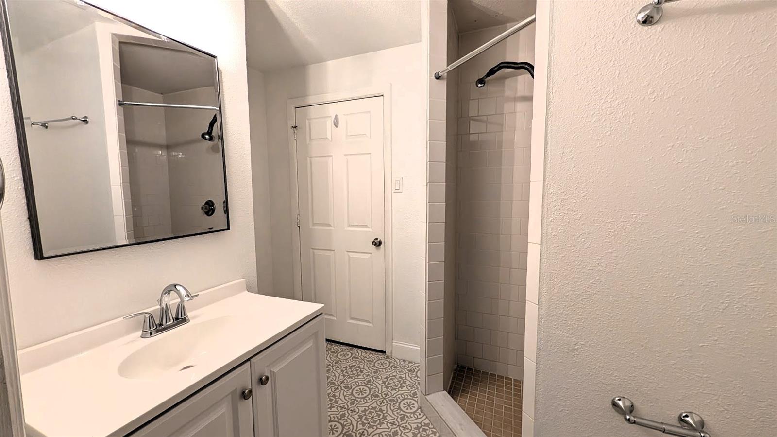3005 W MARLIN AVENUE, Tampa, FL 33611
