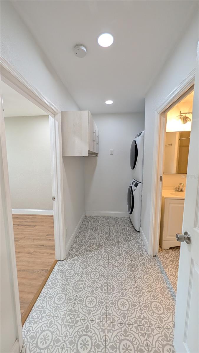 3005 W MARLIN AVENUE, Tampa, FL 33611
