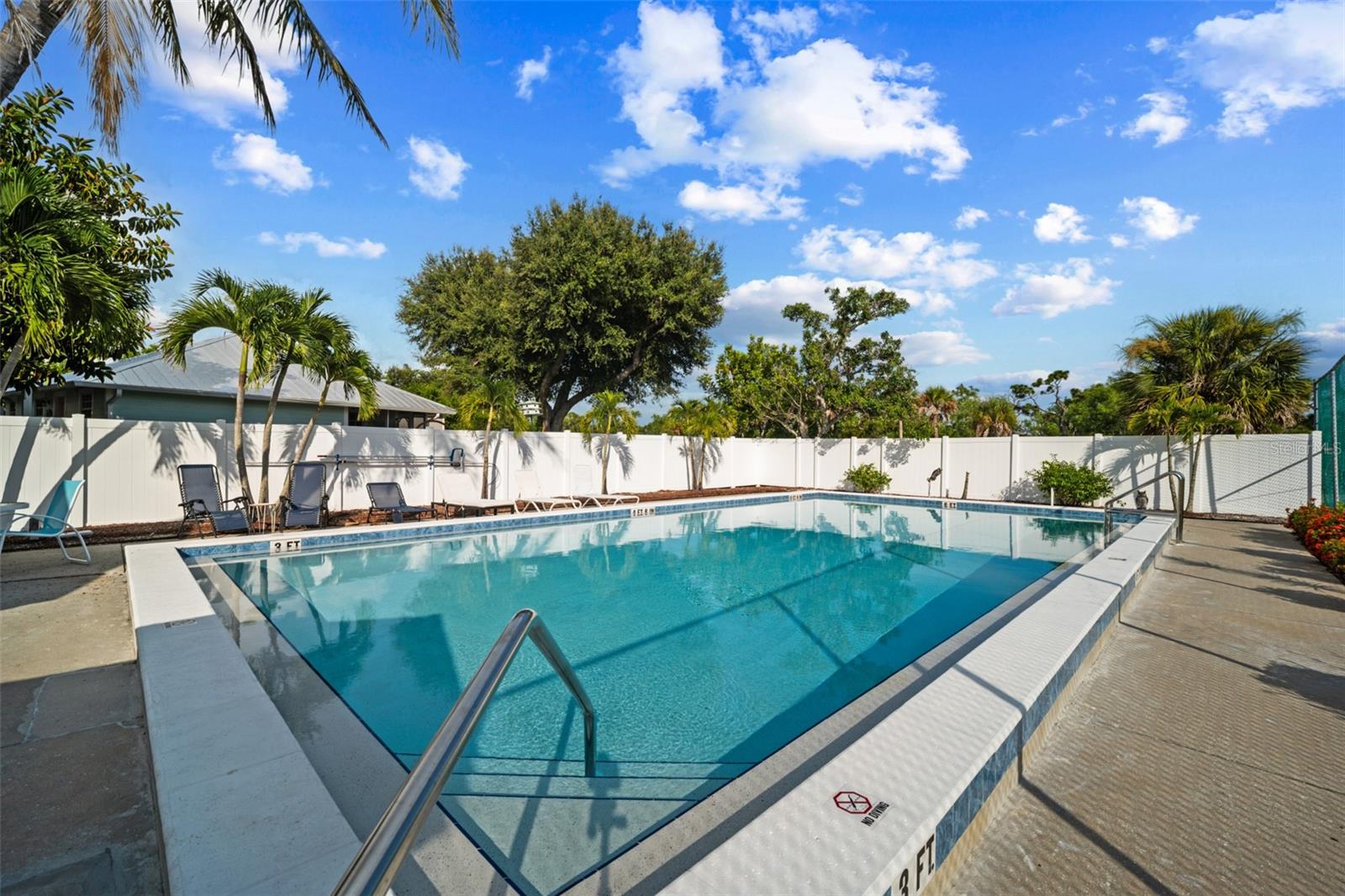 4472 LAKE HEATHER CIRCLE, St James City, FL 33956