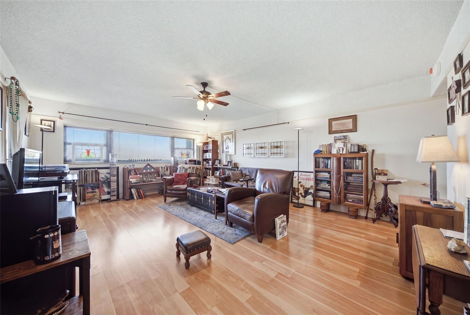 4141 BAYSHORE BOULEVARD, #905, Tampa, FL 33611