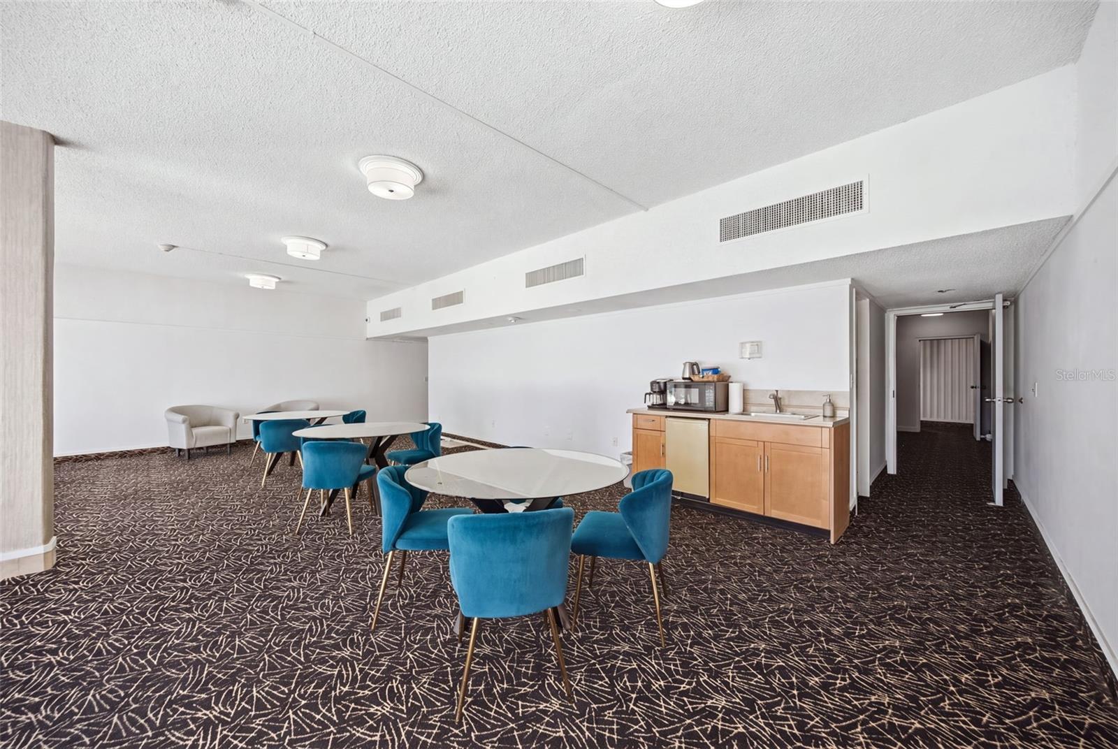 4141 BAYSHORE BOULEVARD, #905, Tampa, FL 33611