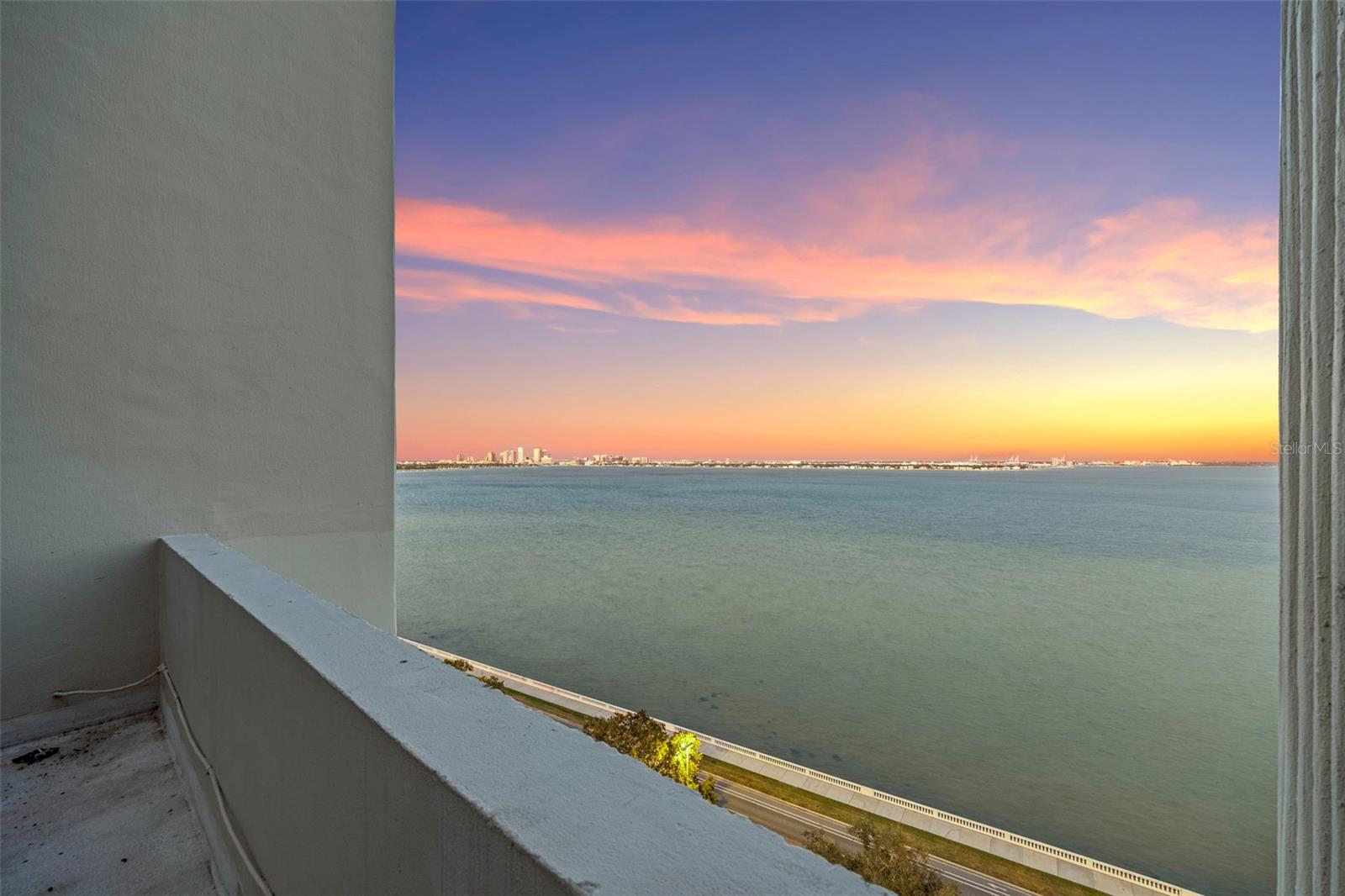 4141 BAYSHORE BOULEVARD, #905, Tampa, FL 33611