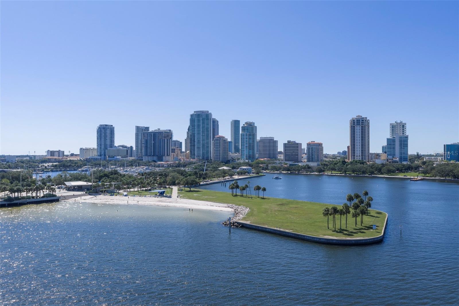 Downtown St Pete is Within Walking Distance