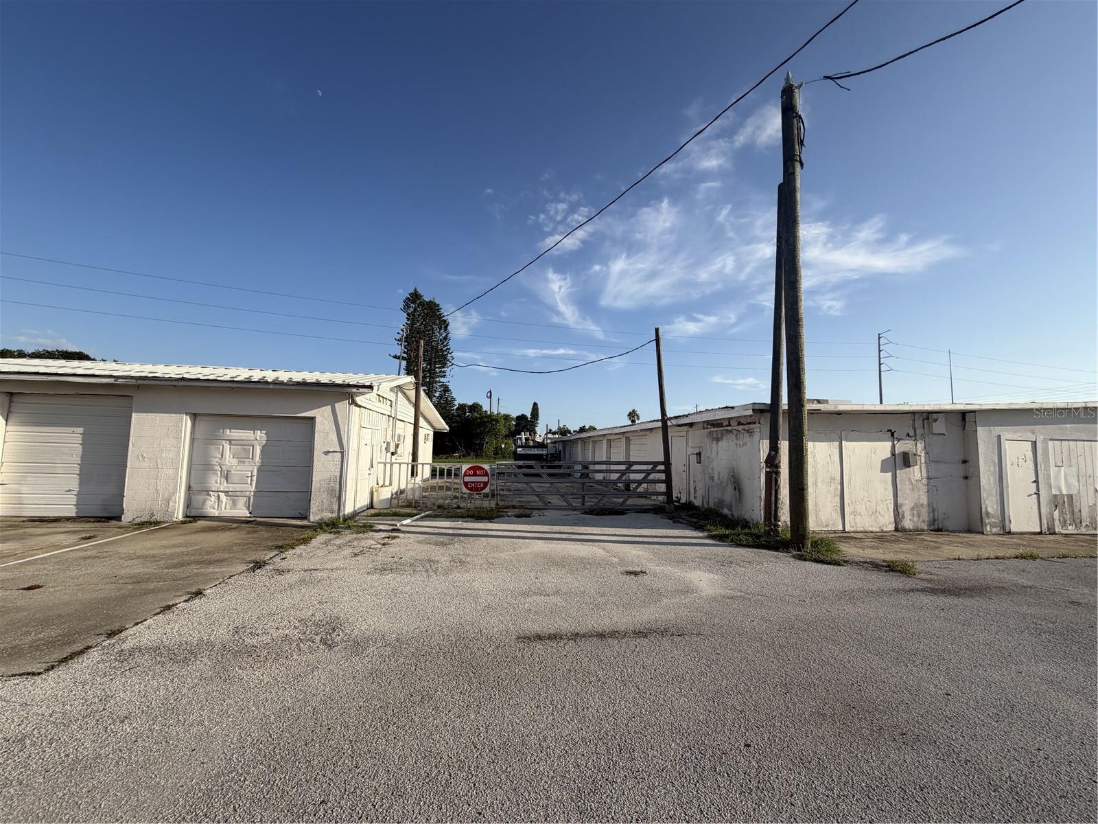 6227 SEMINOLE BOULEVARD, Seminole, FL 33772