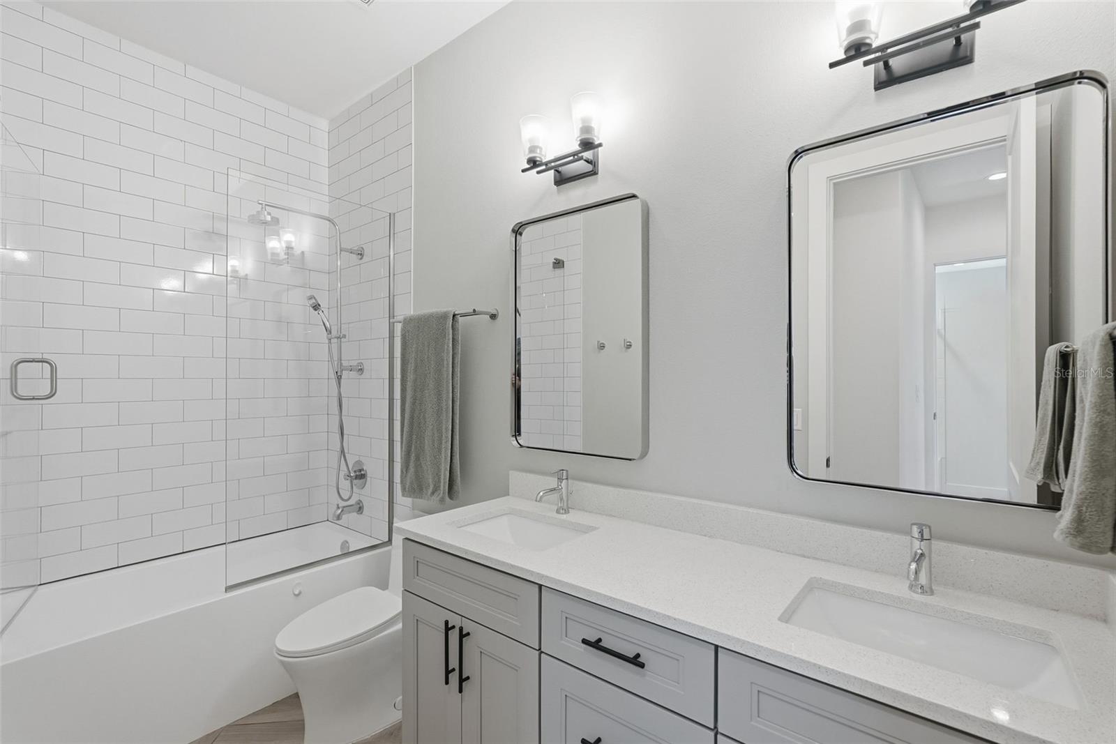 1208 5TH STREET S, St Petersburg, FL 33701