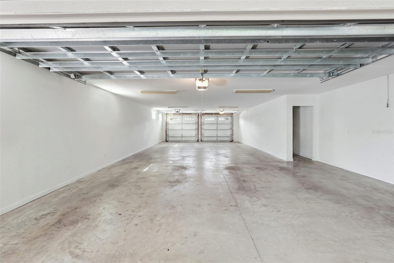 6 car garage