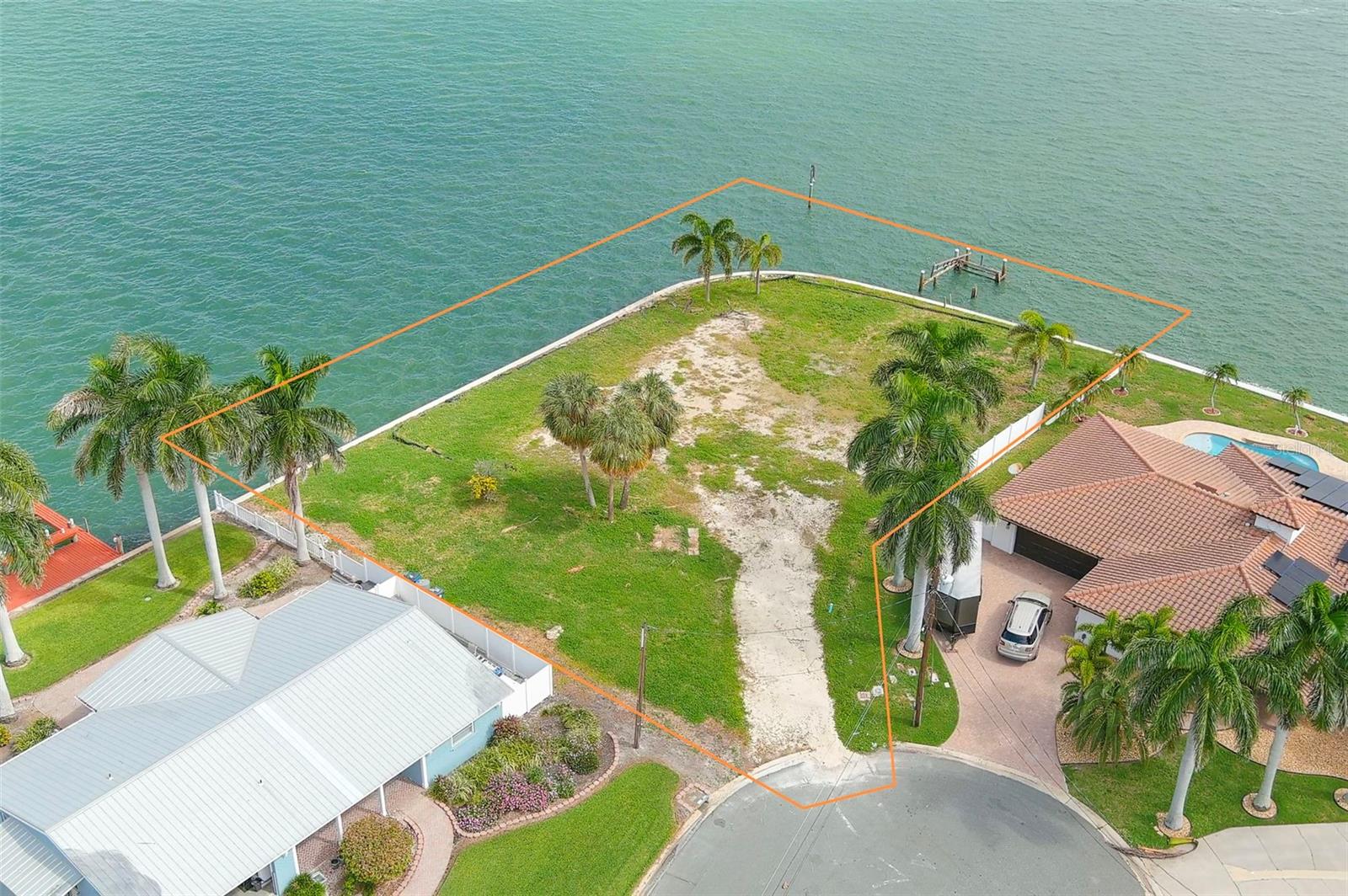 840 123RD AVENUE, Treasure Island, FL 33706