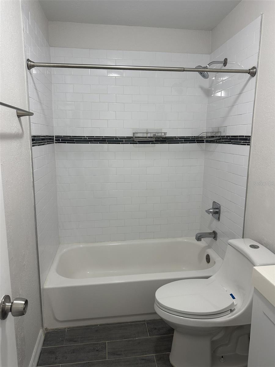 406 E GLADYS STREET, #B, Tampa, FL 33602