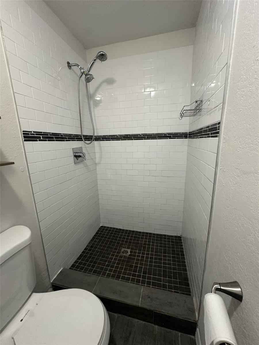 406 E GLADYS STREET, #B, Tampa, FL 33602