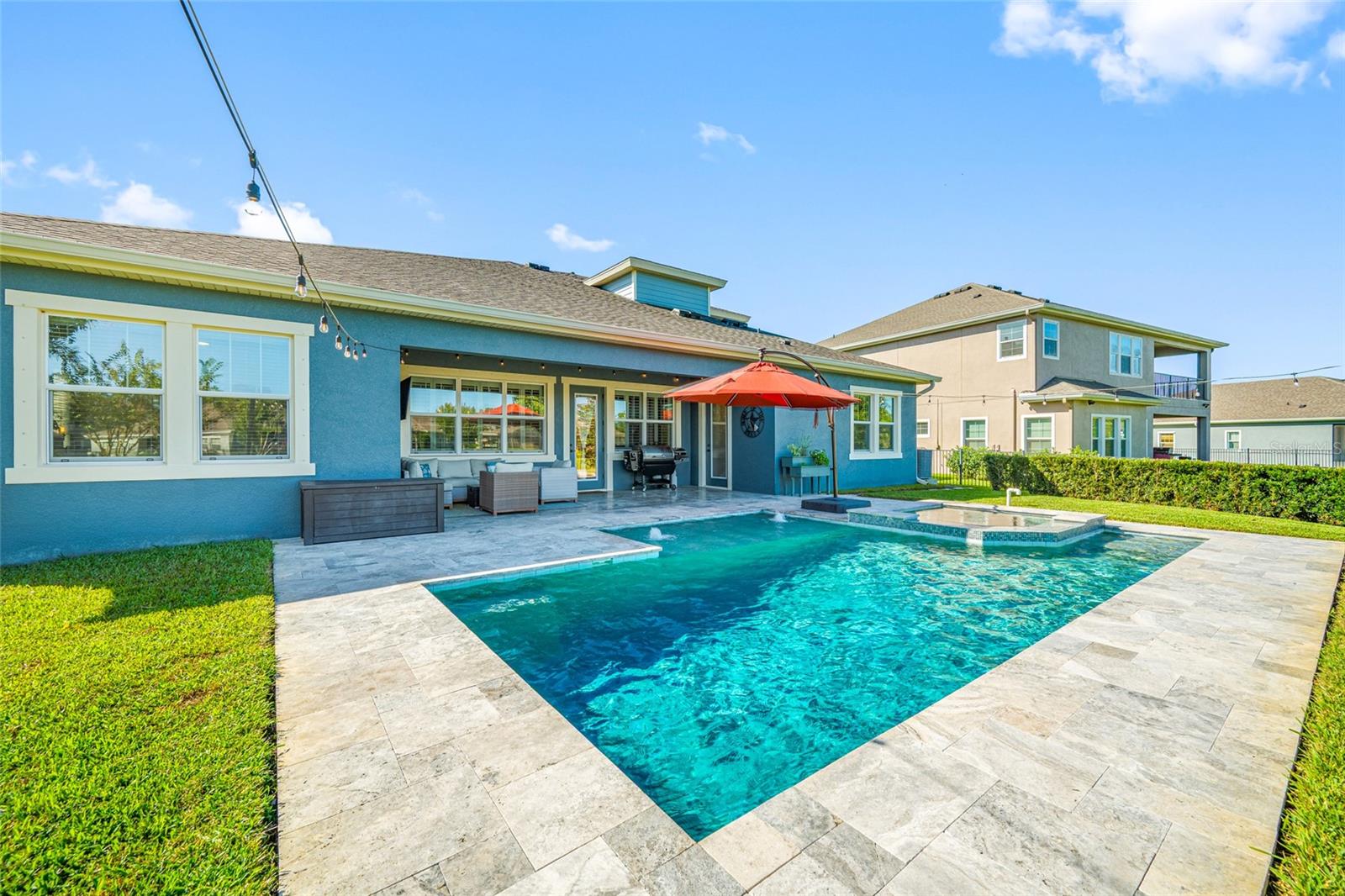 Back of home lanai/pool