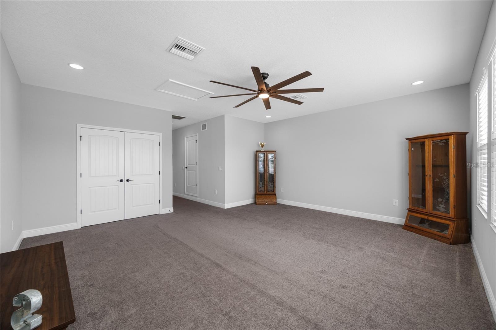 Upstairs Bonus Room