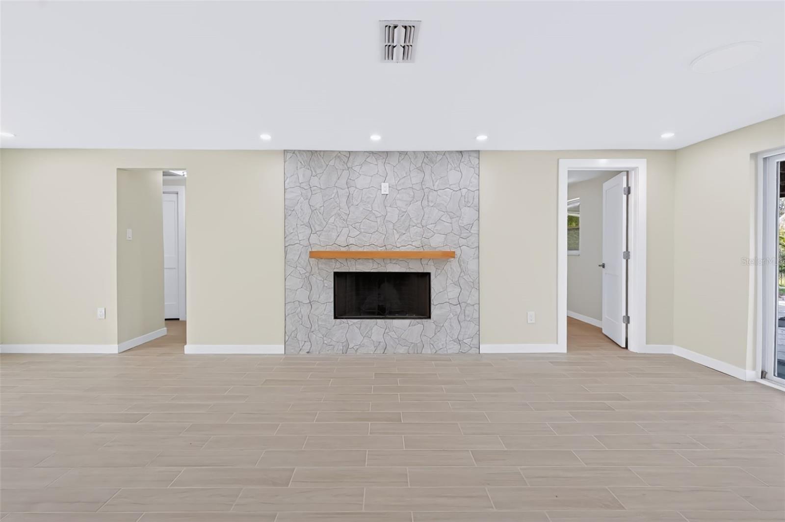 2123 BAYOU DRIVE, Holiday, FL 34691