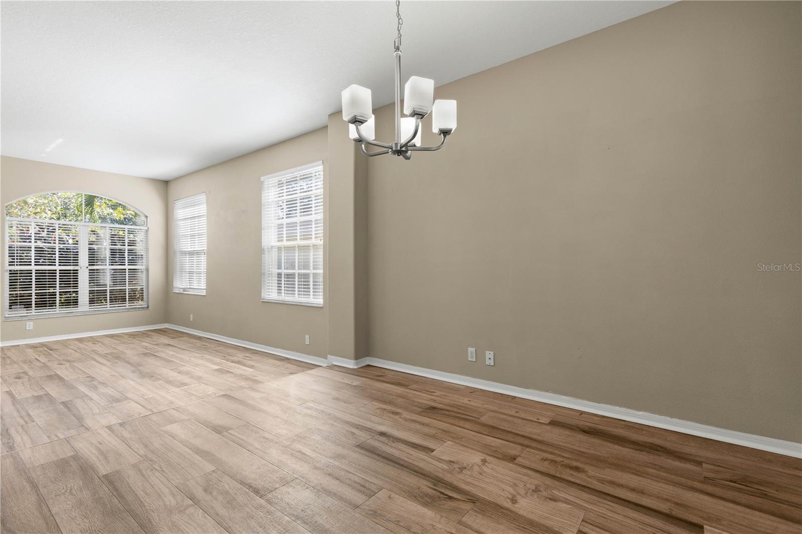 4152 GRANDCHAMP CIRCLE, Palm Harbor, FL 34685
