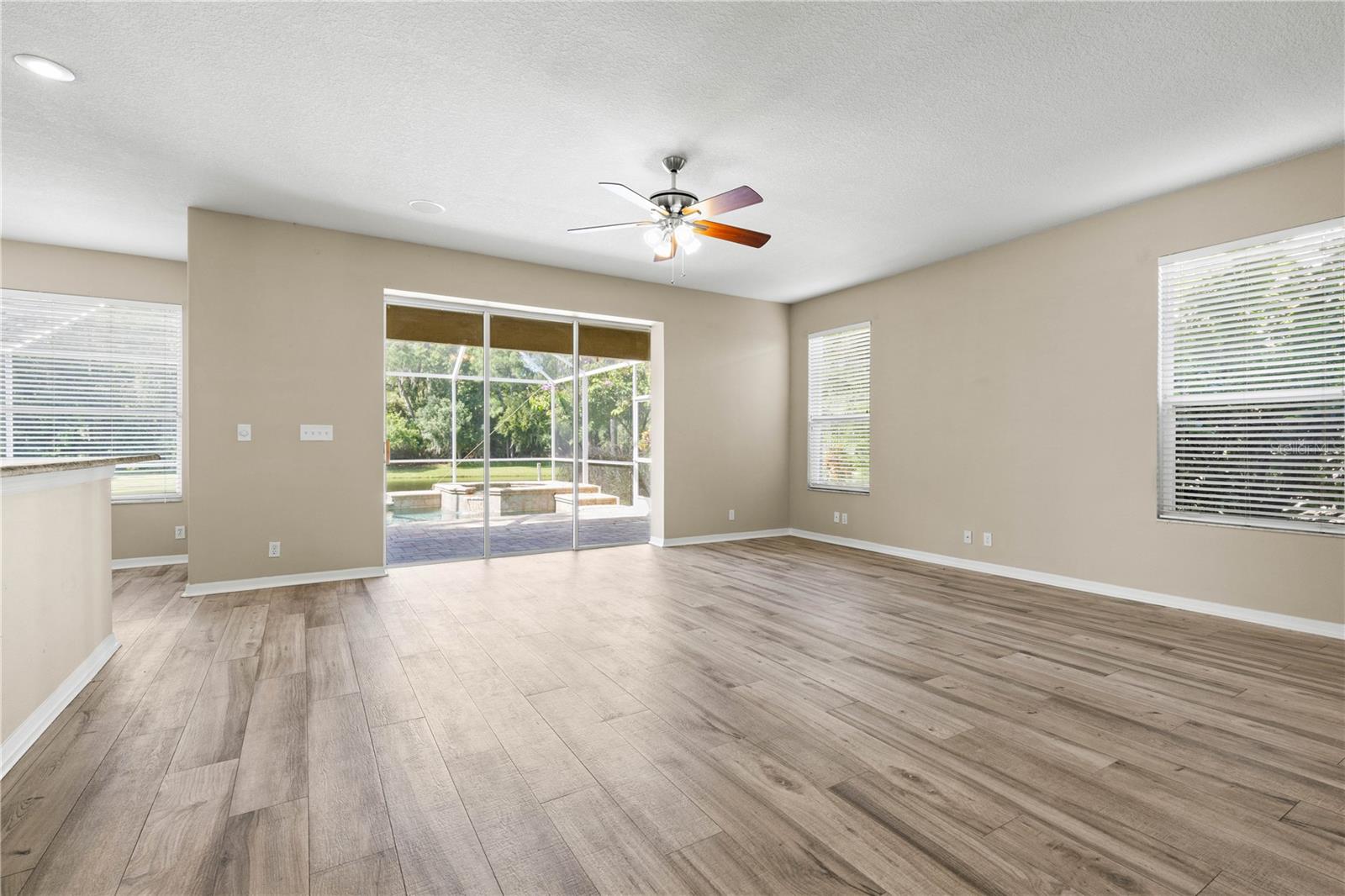4152 GRANDCHAMP CIRCLE, Palm Harbor, FL 34685
