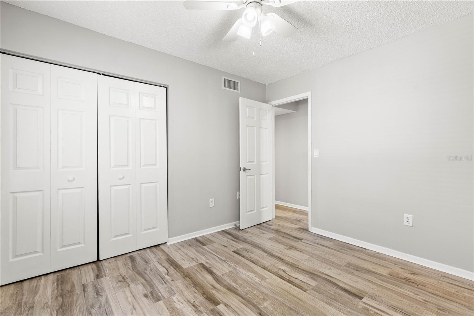 1281 PINE RIDGE CIRCLE E, #A2, Tarpon Springs, FL 34688