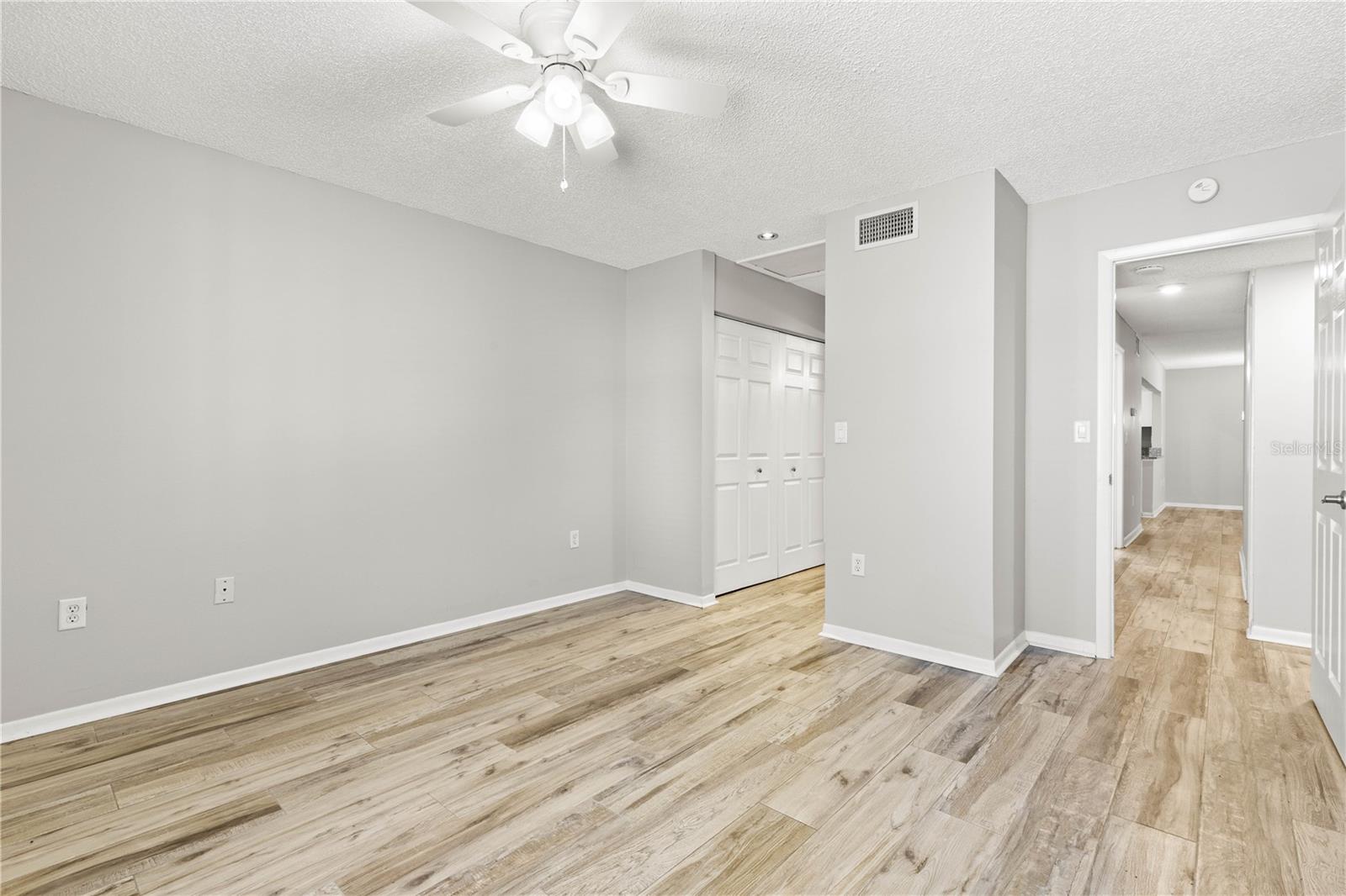 1281 PINE RIDGE CIRCLE E, #A2, Tarpon Springs, FL 34688