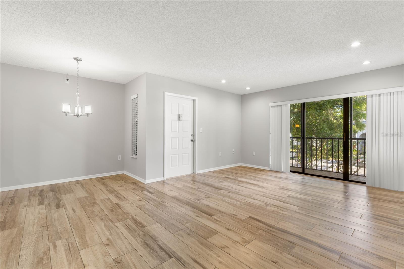1281 PINE RIDGE CIRCLE E, #A2, Tarpon Springs, FL 34688