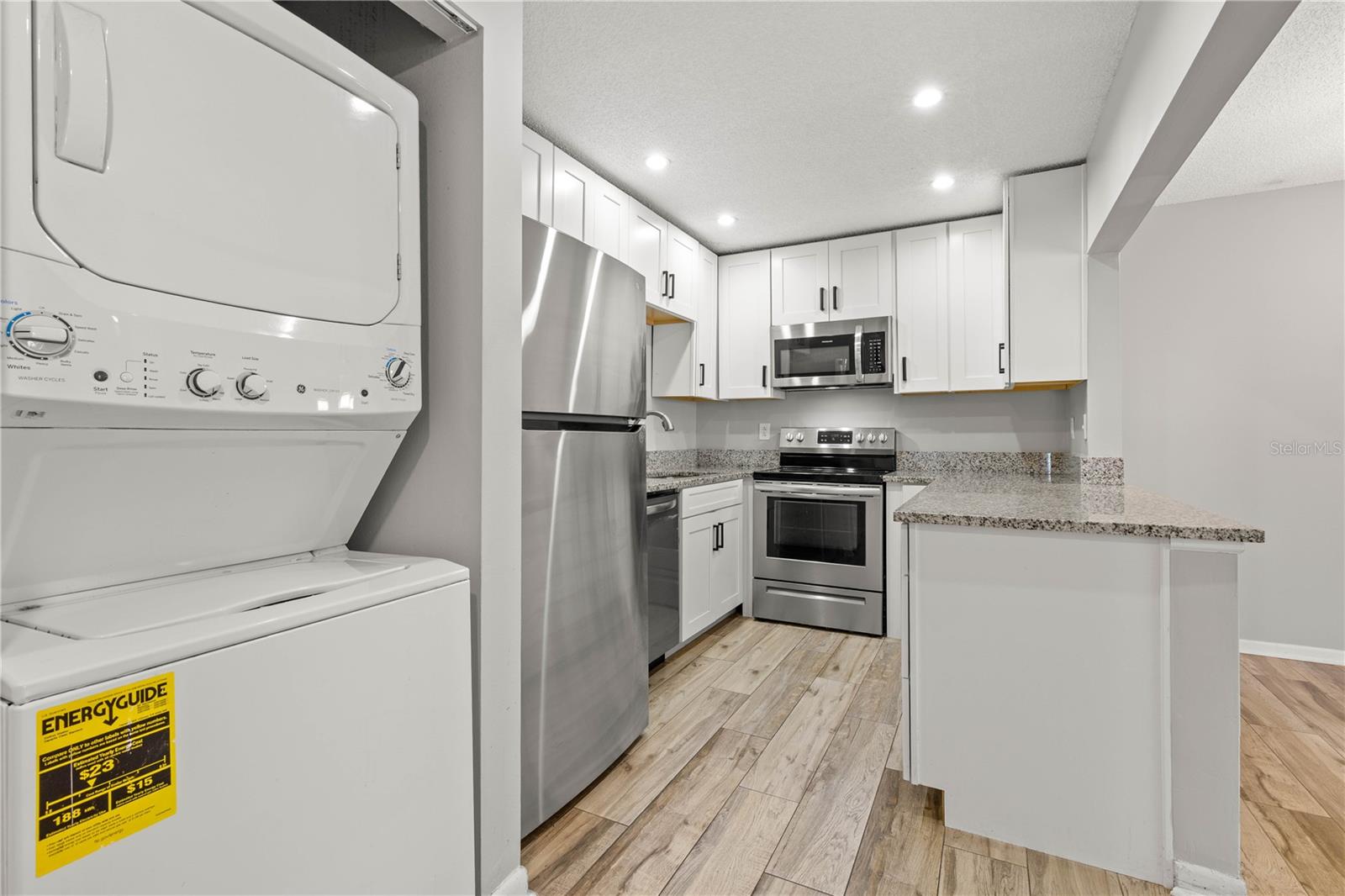 1281 PINE RIDGE CIRCLE E, #A2, Tarpon Springs, FL 34688