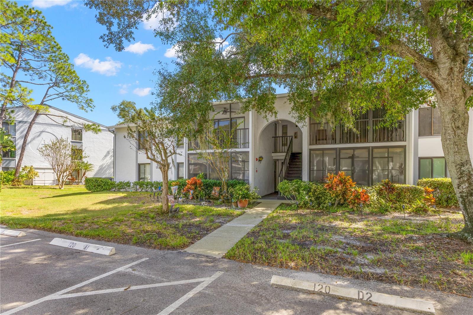 1281 PINE RIDGE CIRCLE E, #A2, Tarpon Springs, FL 34688